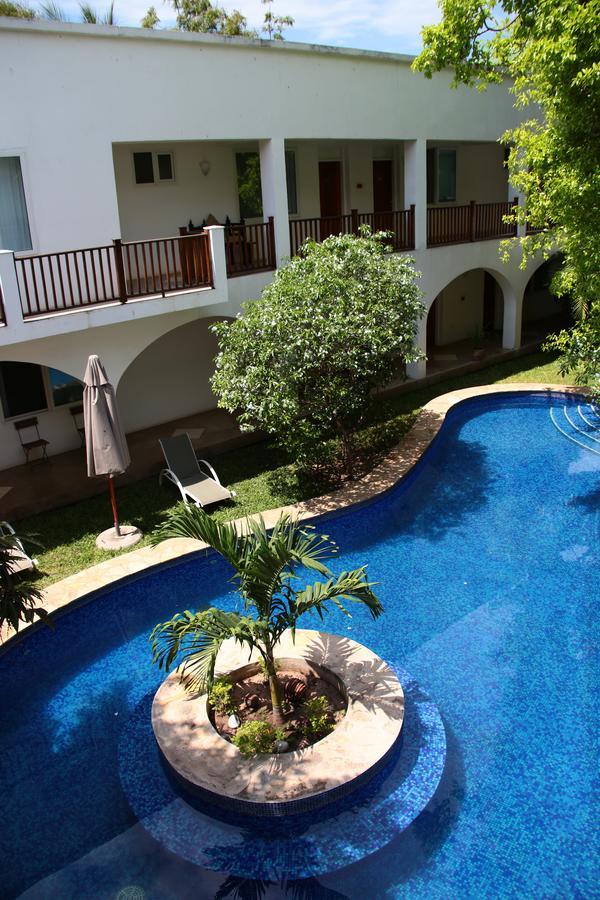 Alexanders Hotel Dar es Salaam Exteriör bild